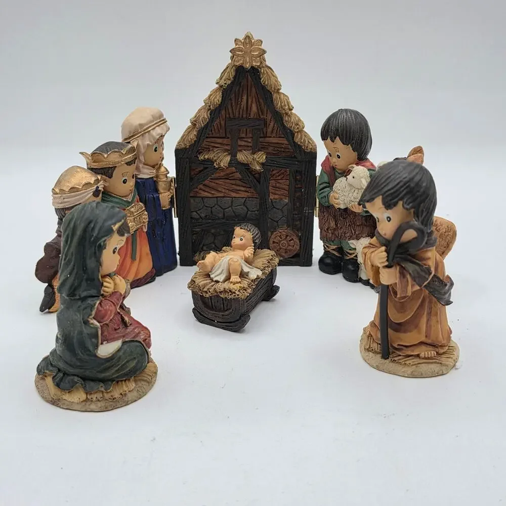 Pacific Rim Resin Childrens Nativity Set 8pc Hinged Tri Fold Stable Creche Vtg
